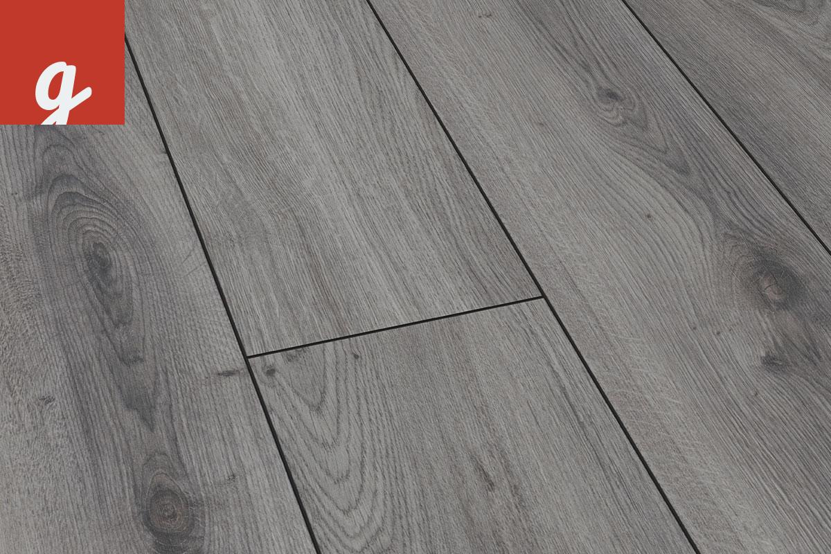 Advantages of Choosing Grey Laminate Flooring for Your UK Home