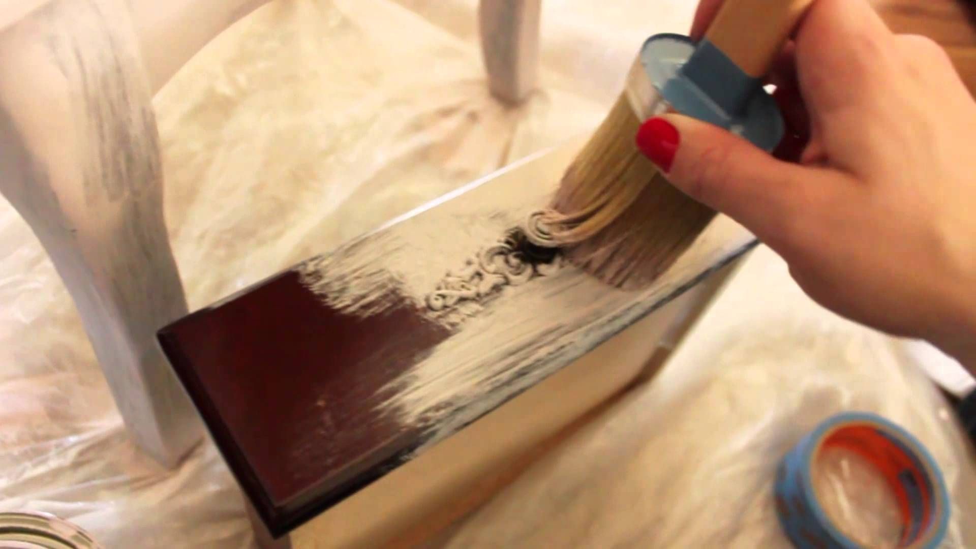 3. DIY Home Design Using Unique Glazed Chalk Paint Effects